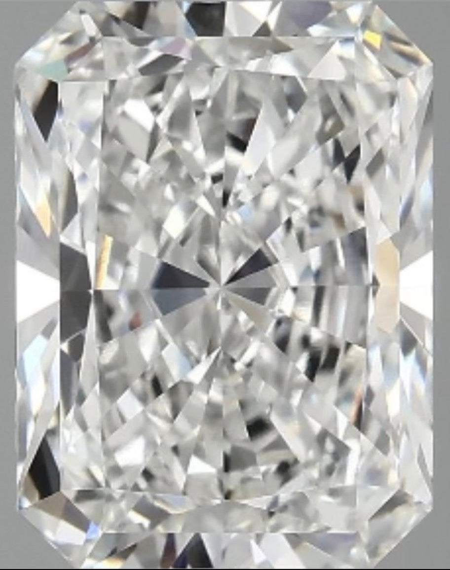 3.07ct Lab grown radiant cut diamond - cert# 801601465
